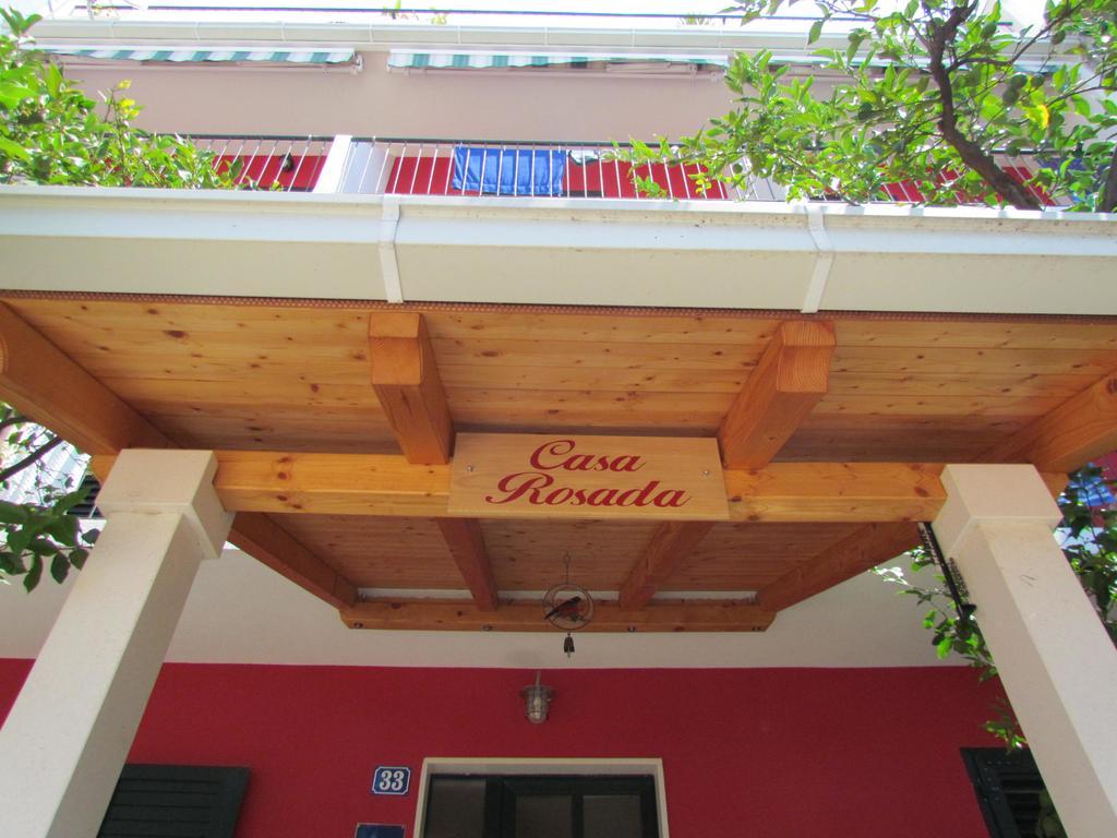 Casa Rosada Hotel Podgora Exterior foto