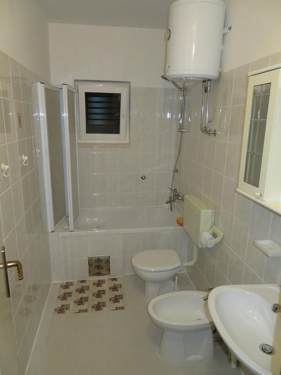 Casa Rosada Hotel Podgora Cameră foto